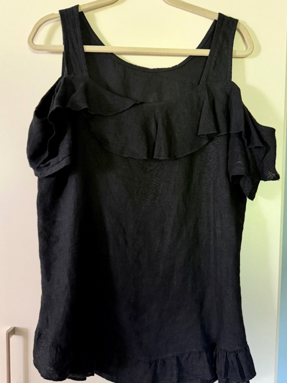 Beautiful black linen blouse purchased from The Juggling Fish boutique Aruba